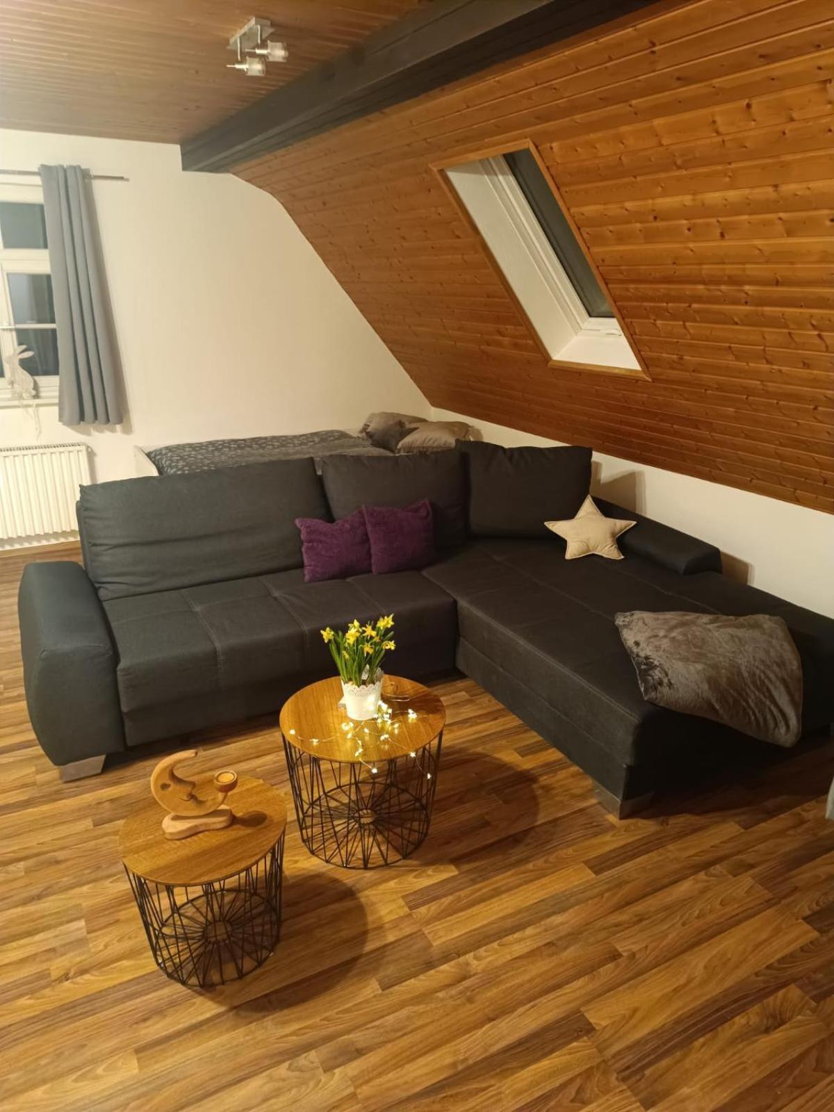 Ferienwohnung An Den Itzauen Grossheirath Ngoại thất bức ảnh
